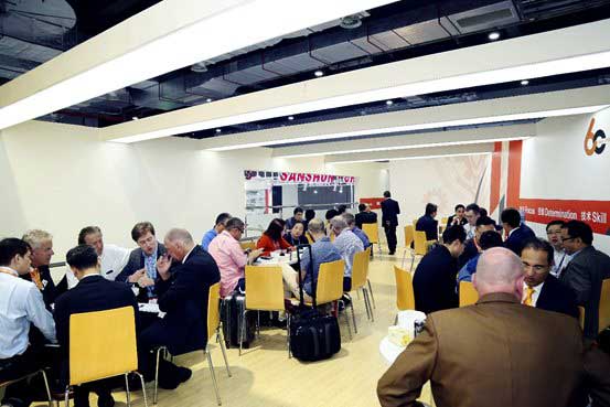 Constant customer enquiries at Chen Hsong booth in Chinaplas 2018